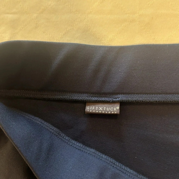 NYDJ not your daughters jeans Basic Legging Pants lift tuck navy size 18 18W NWT - Picture 5 of 7